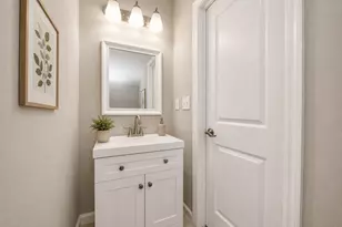 4011 Elmwood St, Houston, TX 77051 - Photo 5