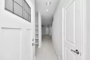 4011 Elmwood St, Houston, TX 77051 - Photo 7