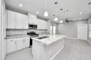 4011 Elmwood St, Houston, TX 77051 - Photo 9