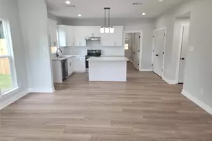 2651 Beaumont Ave, Liberty, TX 77575 - Photo 5