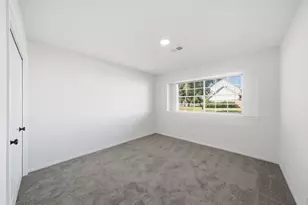 7230 Bayou Forest Dr, Houston, TX 77088 - Photo 21