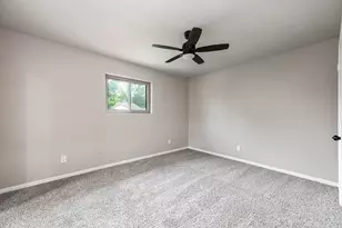 4705 Pine St, Pasadena, TX 77586 - Photo 19