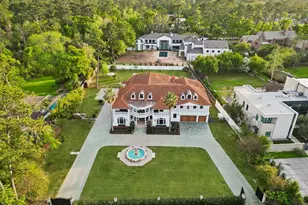 9105 Memorial Dr, Houston, TX 77024 - Photo 39