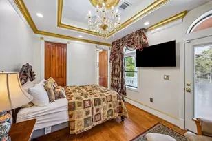 9105 Memorial Dr, Houston, TX 77024 - Photo 27