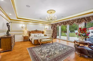 9105 Memorial Dr, Houston, TX 77024 - Photo 13