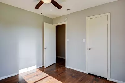 131 Lakewood Drive, Clute, TX 77531 - Photo 17