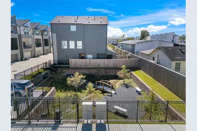 4715 Moving Meadows Drive, Houston, TX 77018 - Photo 39