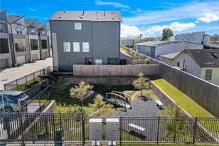 4715 Moving Meadows Dr, Houston, TX 77018 - Photo 39