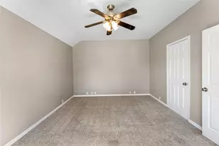 11018 Redhaven Ct, Houston, TX 77065 - Photo 9