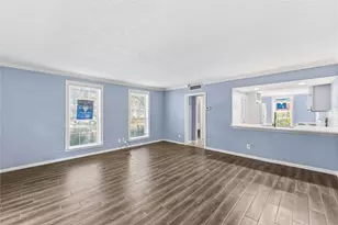 5239 Arboles Dr, Houston, TX 77035 - Photo 11