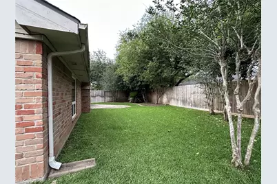 2211 Brook View Lane, Sugar Land, TX 77479 - Photo 15