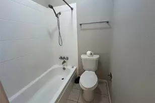 1201 Bering Dr N, Houston, TX 77057 - Photo 9