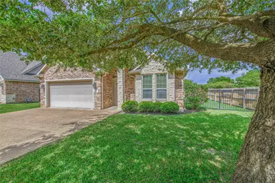 1723 Creekside Circle, College Station, TX 77845 - Photo 1