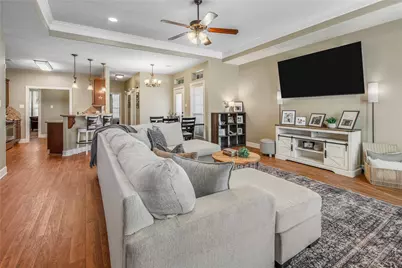 1723 Creekside Circle, College Station, TX 77845 - Photo 5