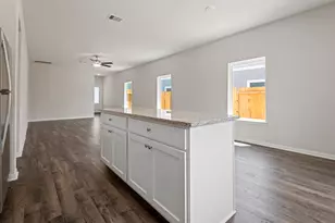 8214 Burnt Orchid Dr, Houston, TX 77016 - Photo 7