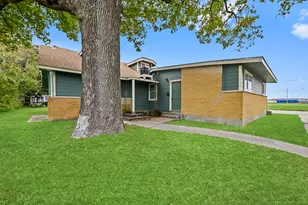 3419 Illinois St, Baytown, TX 77520 - Photo 1