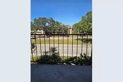 11231 Briar Forest Drive, Houston, TX 77042 - Photo 11