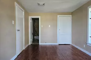 6215 Lavender St, Houston, TX 77026 - Photo 3