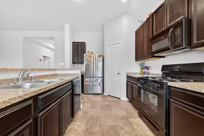 7615 Nevaeh Crest Path, Houston, TX 77016 - Photo 19