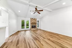 9402 Brig O Doon Cir, Houston, TX 77096 - Photo 15
