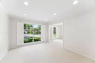 9402 Brig O Doon Cir, Houston, TX 77096 - Photo 23
