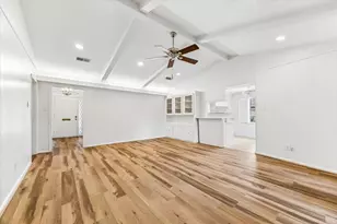 9402 Brig O Doon Cir, Houston, TX 77096 - Photo 17