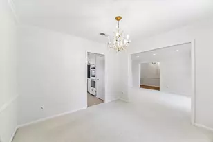 9402 Brig O Doon Cir, Houston, TX 77096 - Photo 19