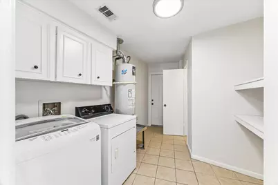 9402 Brig O Doon Circle, Houston, TX 77096 - Photo 27