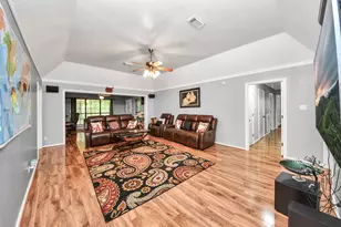 12746 Roy Rd, Pearland, TX 77581 - Photo 17