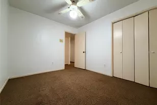 8808 Wilcrest Dr, Houston, TX 77099 - Photo 11