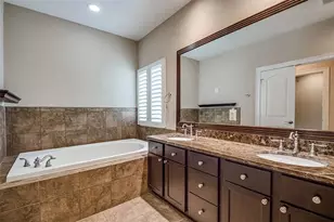 1126 Hempstead Villa Ln, Houston, TX 77008 - Photo 17