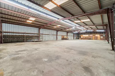 1809 S Houston Avenue, Livingston, TX 77351 - Photo 23