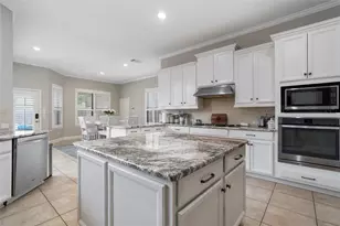 26810 Kingsbrook Sky Ln, Katy, TX 77494 - Photo 9