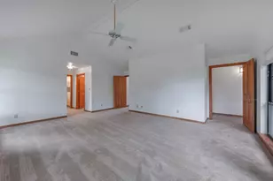 9811 Miner Rd, Highlands, TX 77562 - Photo 19