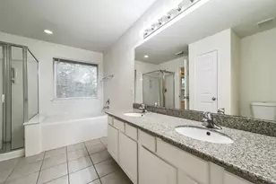 246 W Stedhill Loop, The Woodlands, TX 77384 - Photo 19