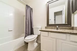 246 W Stedhill Loop, The Woodlands, TX 77384 - Photo 27
