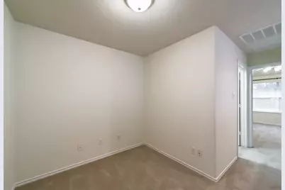 246 W Stedhill Loop Loop, The Woodlands, TX 77384 - Photo 15