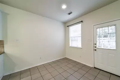 246 W Stedhill Loop Loop, The Woodlands, TX 77384 - Photo 13