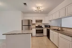 6 Green Slope Pl, The Woodlands, TX 77381 - Photo 17