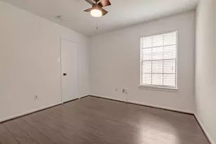 6 Green Slope Pl, The Woodlands, TX 77381 - Photo 25