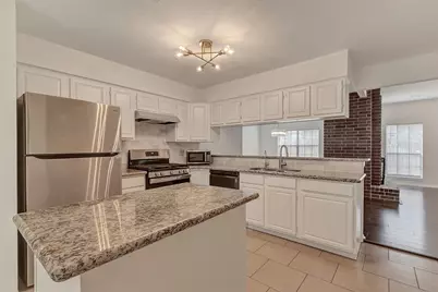 6 Green Slope Place, The Woodlands, TX 77381 - Photo 19