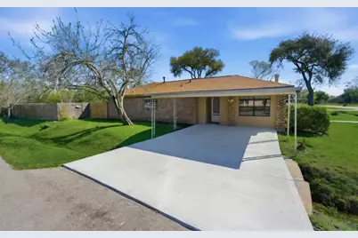 4803 28th Street E, Dickinson, TX 77539 - Photo 1