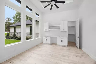 13010 Royal Hill Court, Montgomery, TX 77316 - Photo 9