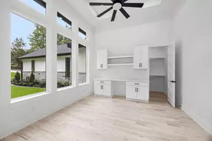 13010 Royal Hill Ct, Montgomery, TX 77316 - Photo 9