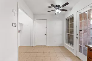 1435 Lazy Spring Dr, Missouri City, TX 77489 - Photo 7