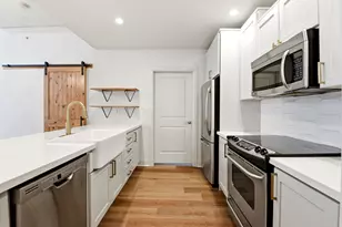 1010 Rosine St, Houston, TX 77019 - Photo 11