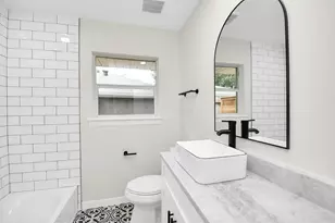 4238 T C Jester Blvd, Houston, TX 77018 - Photo 29