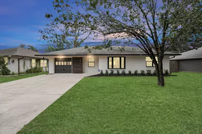 4238 T C Jester Boulevard, Houston, TX 77018 - Photo 1