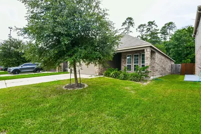 2233 Garden Square Path, Spring, TX 77386 - Photo 3