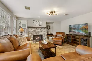 50 W New Avery Pl, The Woodlands, TX 77382 - Photo 15